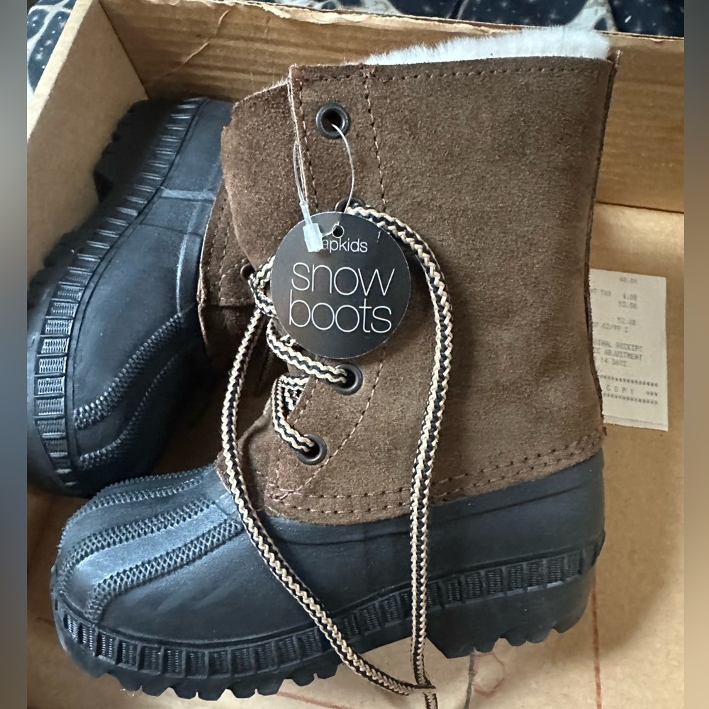 NIB Rare 90s Brown and black GAP KIDS Snow boots